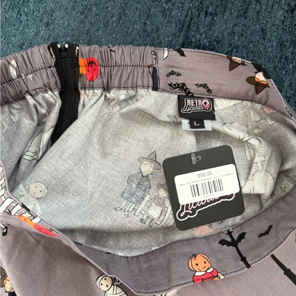 Retrolicious Gray 2 piece Halloween Dress with Vintage Trick-or-Treat Print. NWT - Picture 10 of 14